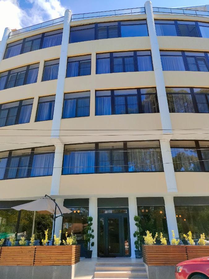 Hotel Citrus Gagra Exterior photo