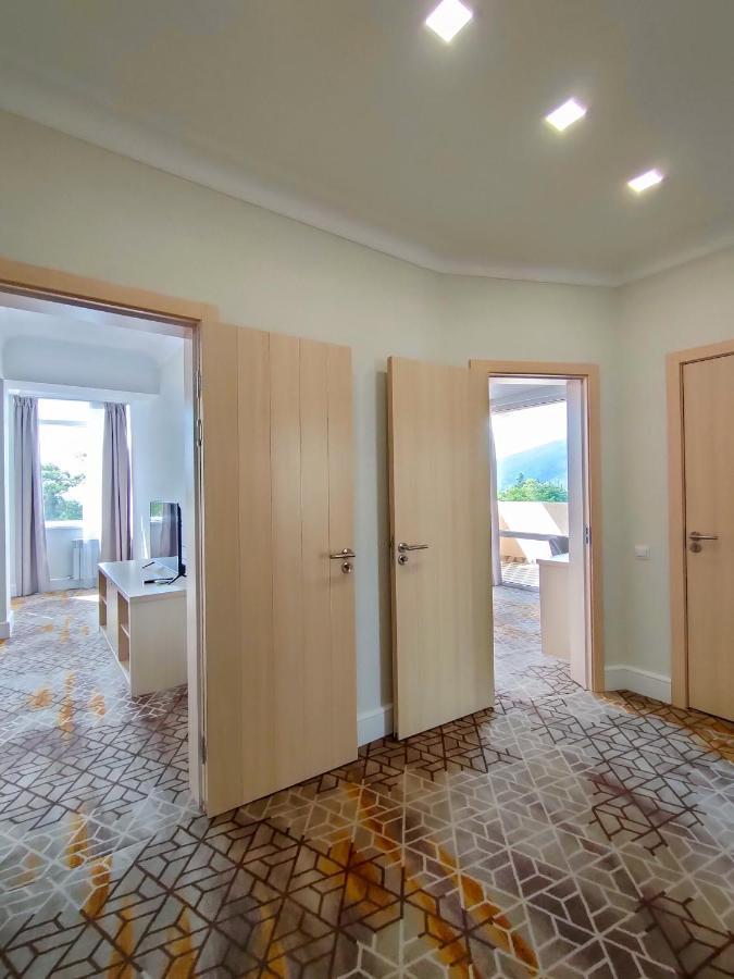 Hotel Citrus Gagra Exterior photo