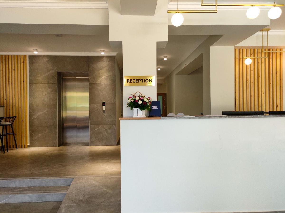 Hotel Citrus Gagra Exterior photo