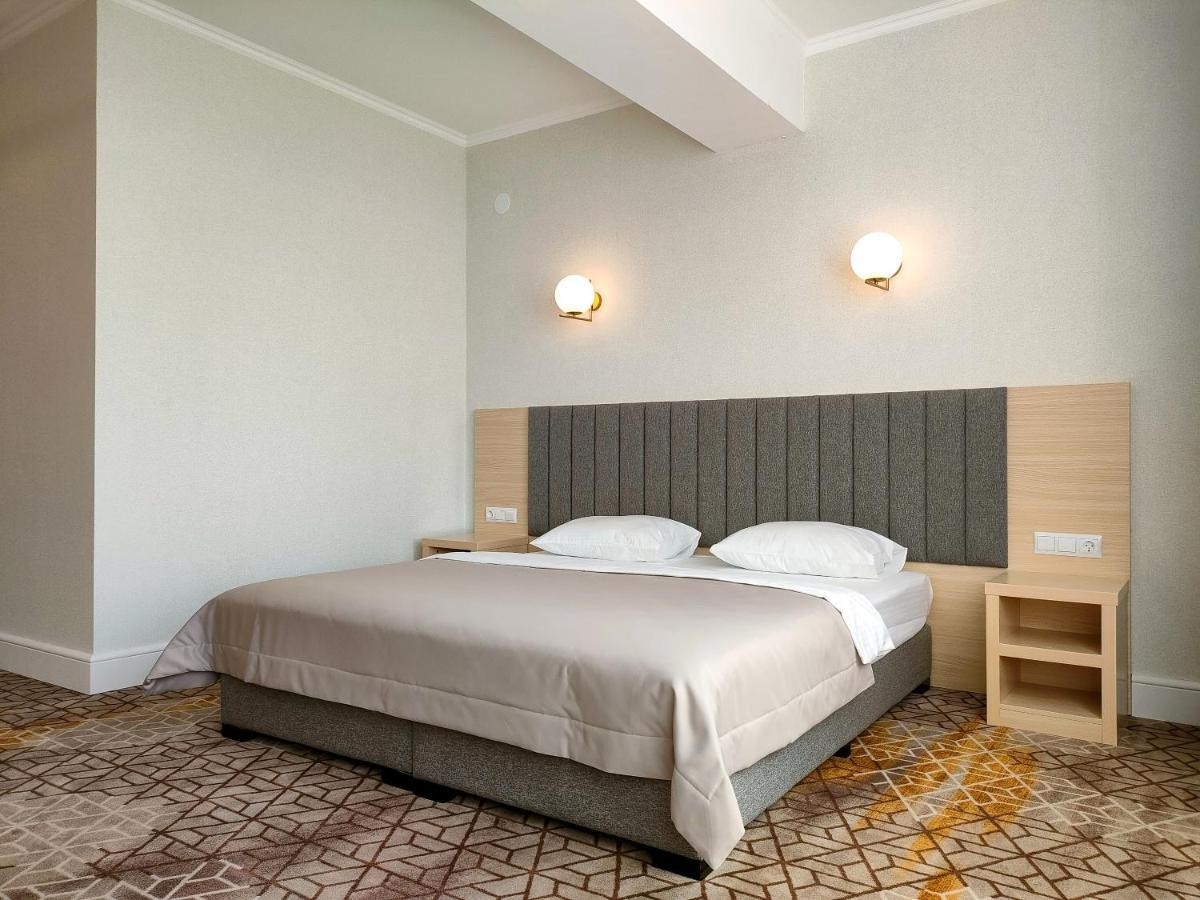 Hotel Citrus Gagra Exterior photo